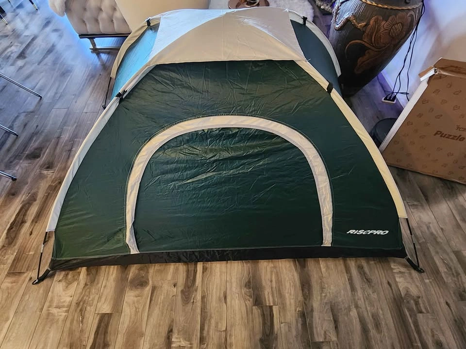🇨🇦  Camping tent shelter for 2 with foam floor mat - photo 2