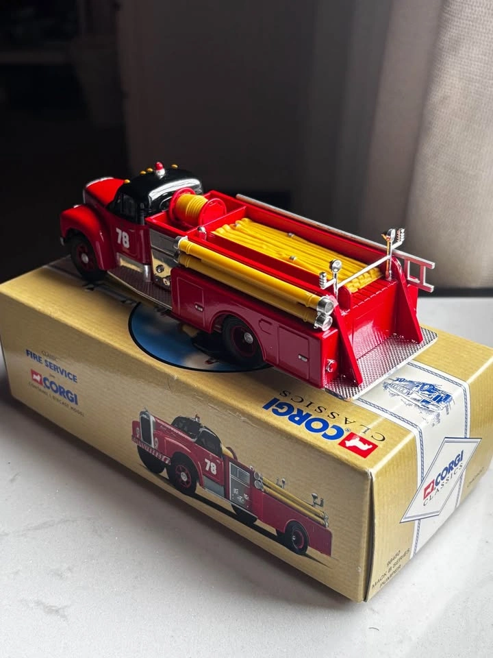 Classic Firetruck Diecast Collectible - photo 2