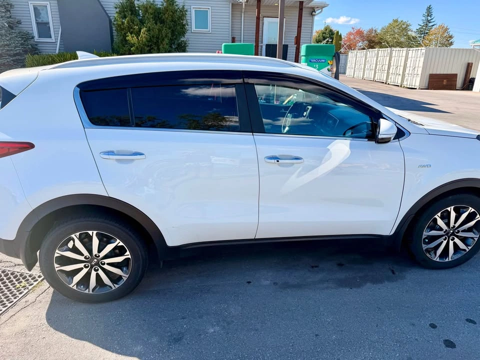 2017 Kia Sportage - photo 5