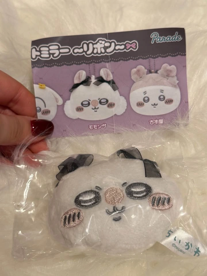 Chiikawa Momonga Plush Mirror Keychain - photo 3