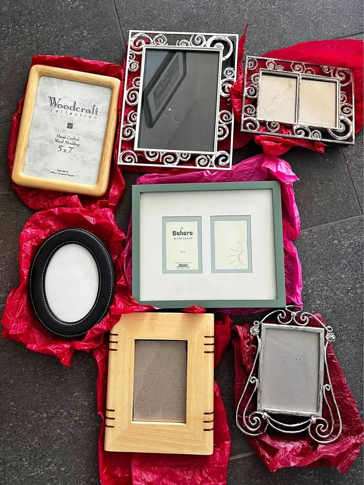 Assorted Picture Frame Lot