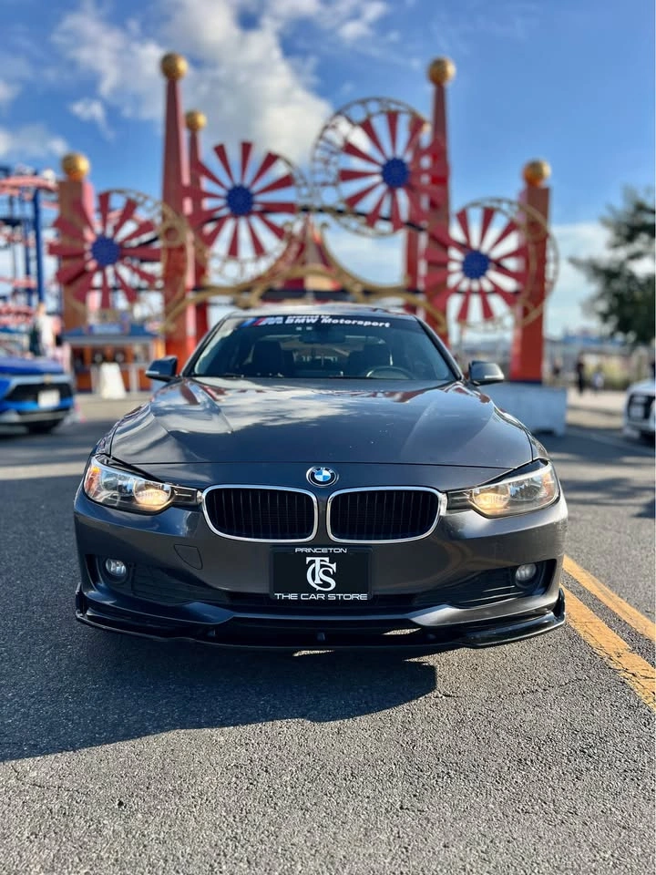 2013 BMW 3 Series · 320i xDrive Sedan 4D - photo 4
