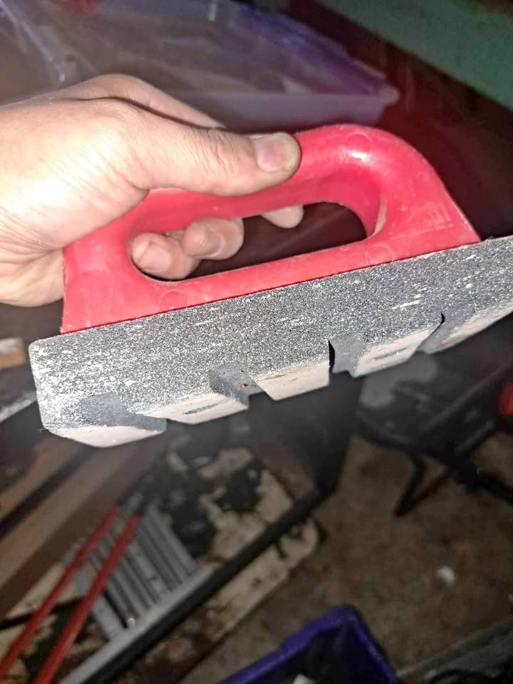 Heavy duty Rubbing stone
