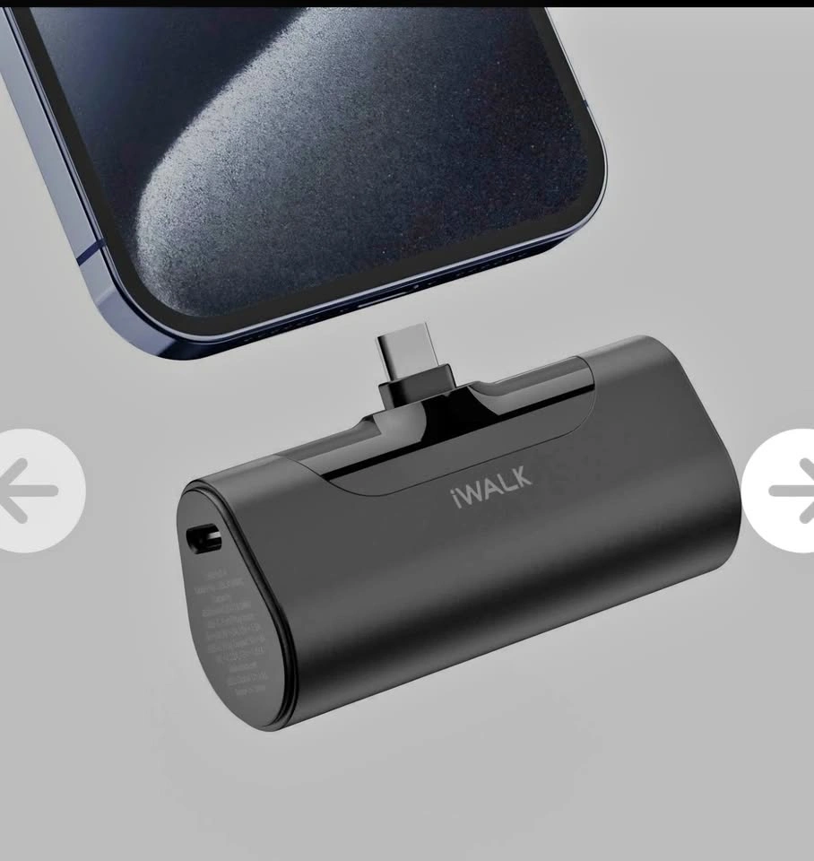 iWALK LinkPod 4 small portable charger with a 4500mAh capacity