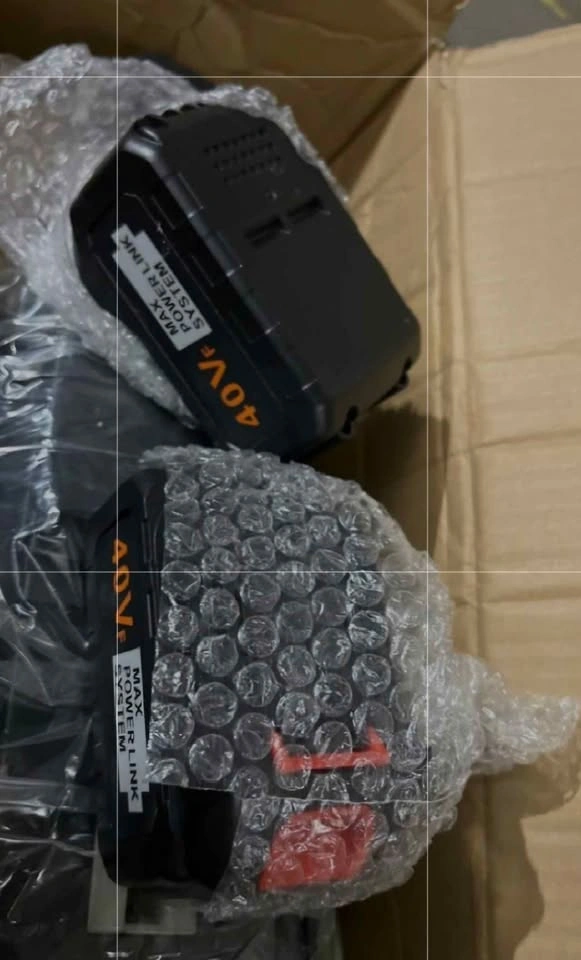 Brand new cordless chainsaw - photo 3