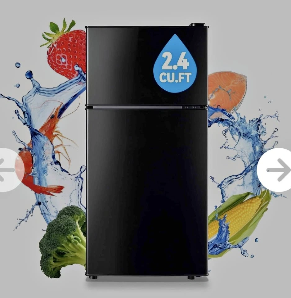Brandnew mini fridge/ freezer Black