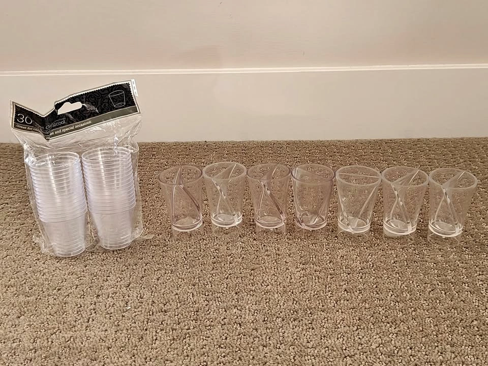 Shot Glass Cup / Plastic Twist Bar Glasses - 1 oz - 37 Count
