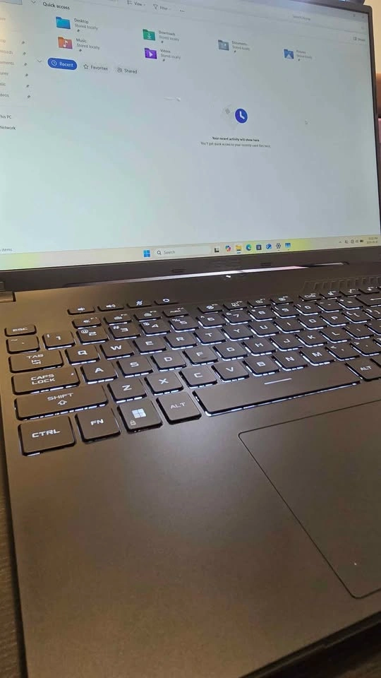 ASUS TUF Gaming A16 - Ryzen 7 / Radeon RX 7600S - photo 2