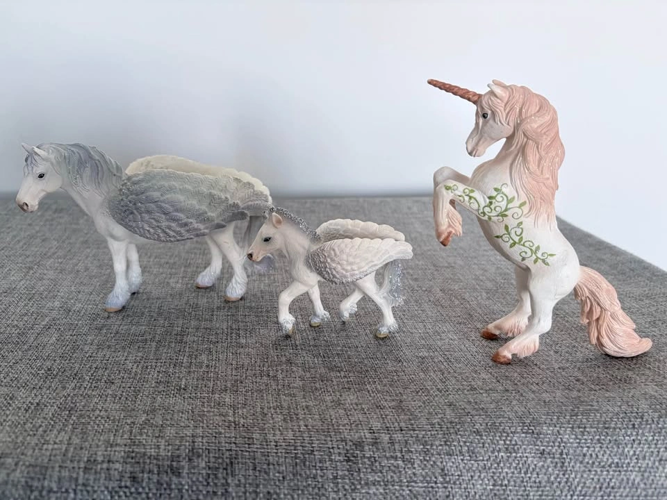 Retired Schleich Bayala Fantasy Fairy and Horse Figurine Set - photo 4