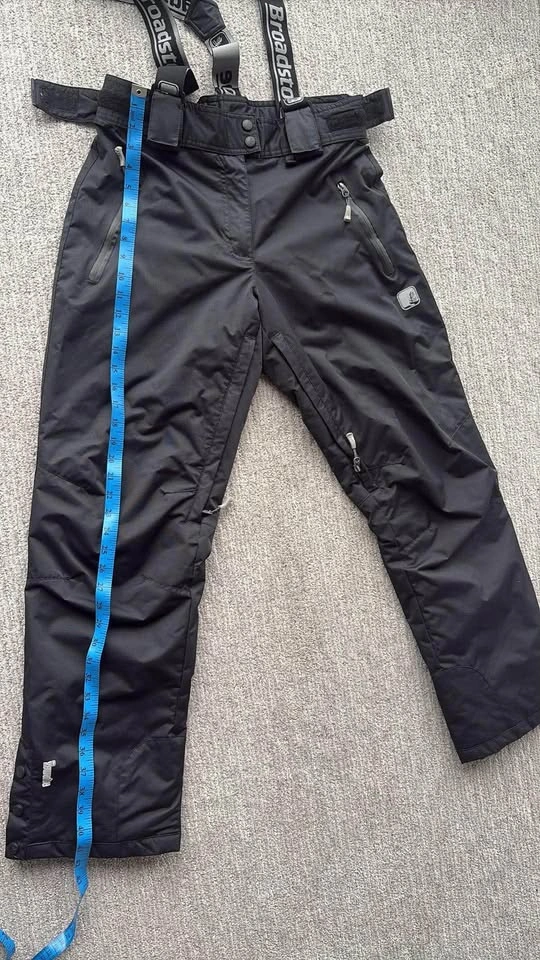 Women’s Broadstone Technical Snow Shell - Size M - photo 5