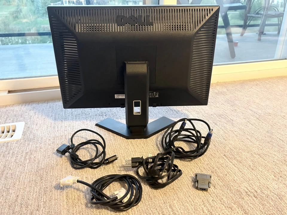 Dell E228WFPc 22-inch Widescreen Monitor - photo 2