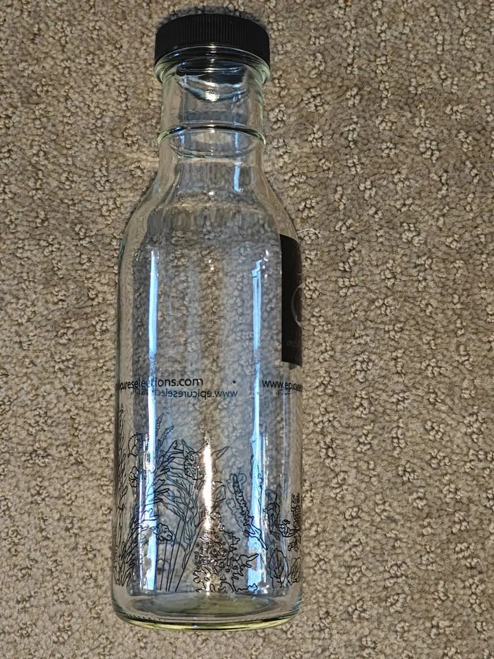 Glass Bottle with Lid - Flower Design for Sauces - photo 4