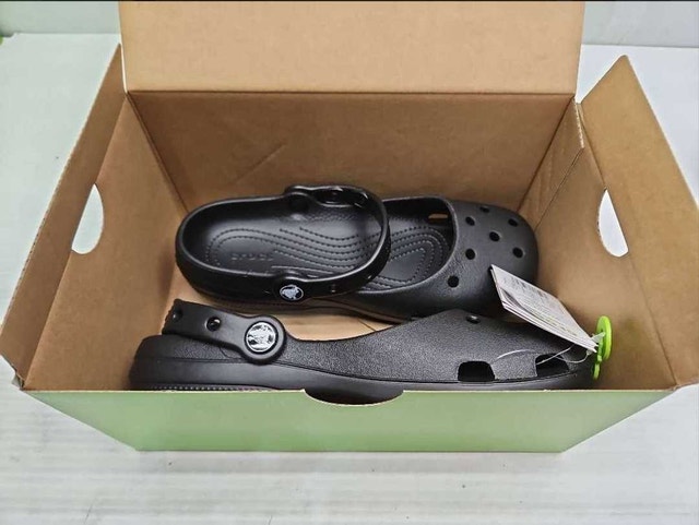 Crocs Classic Ballet clog