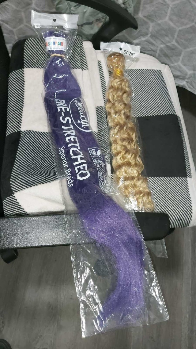 Hair Extensions blonde and purple