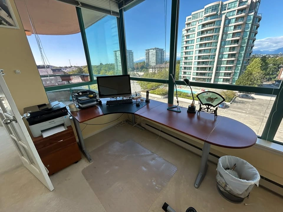 Height-Adjustable L-Shape Desk + Oak File Pedestal - photo 2