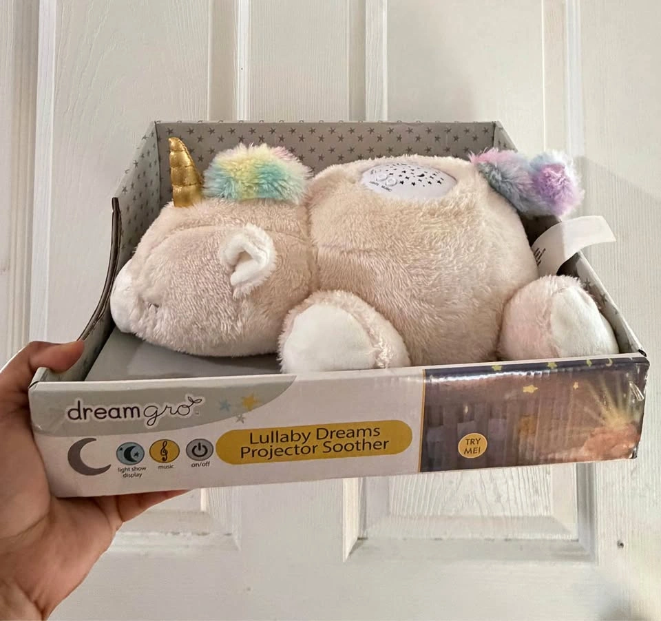 Lullaby dreams projector soother