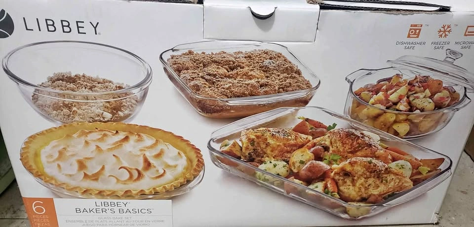 Kitchen Baking or serving set