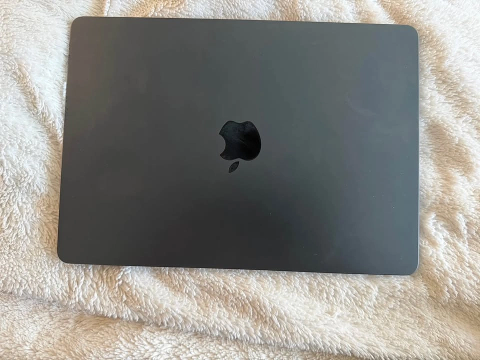 Apple MacBook Air 13-inch M3 - photo 2
