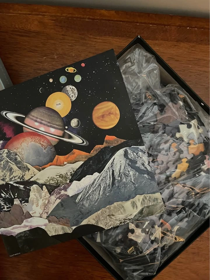 Out of This World 500 piece puzzle - photo 4