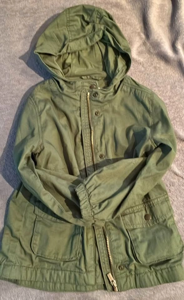 Girls 5T light jacket