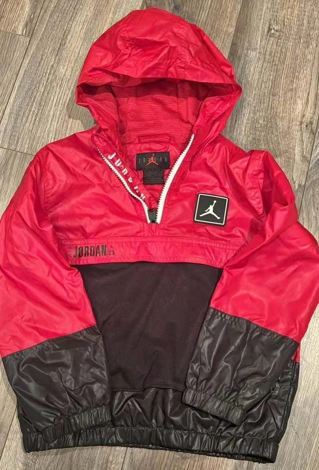 Kids spring wind breaker jacket 5/6
