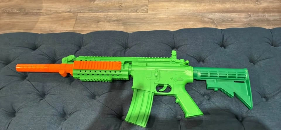 Toy gun