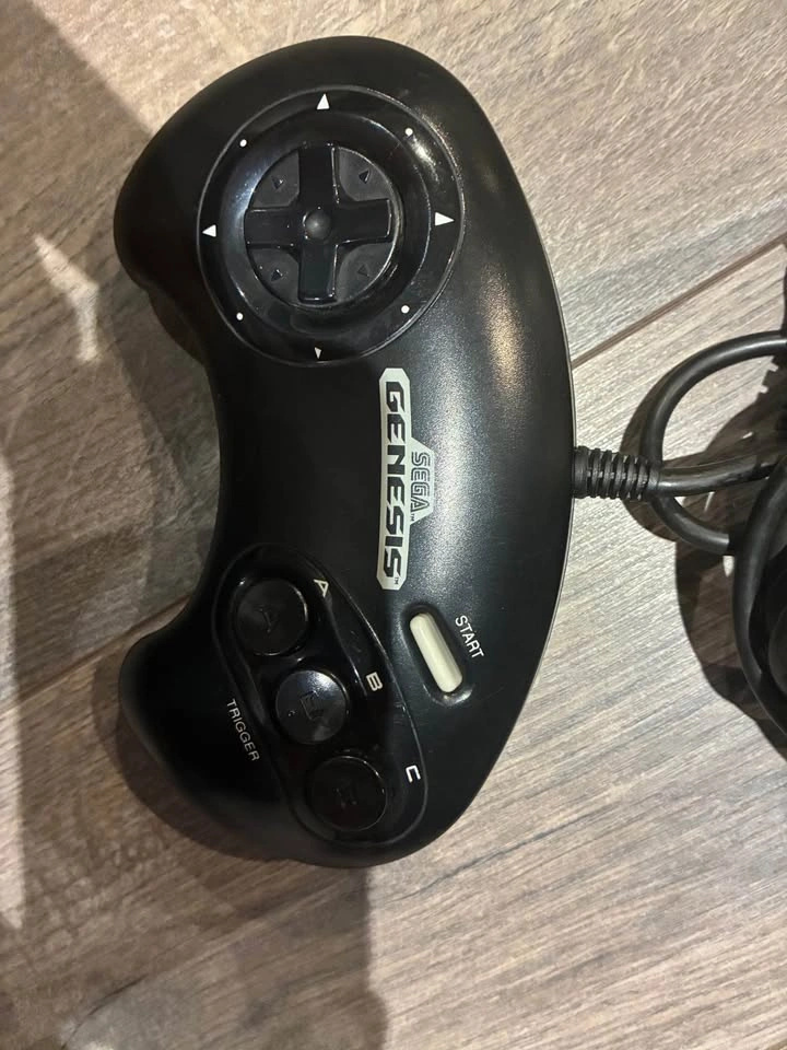 Sega Genesis Controller - photo 2