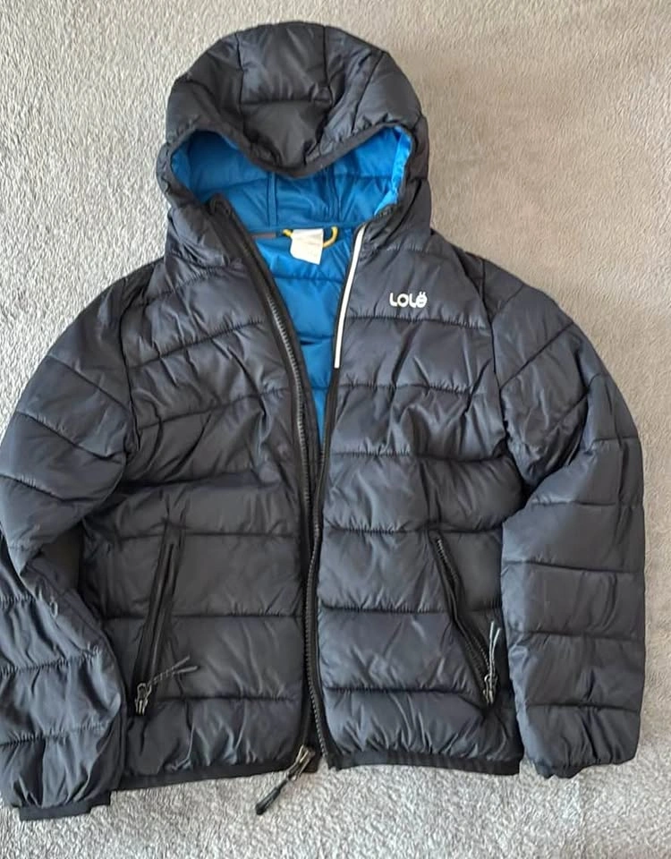 Boys size 6 lightweight spring/fall Jacket