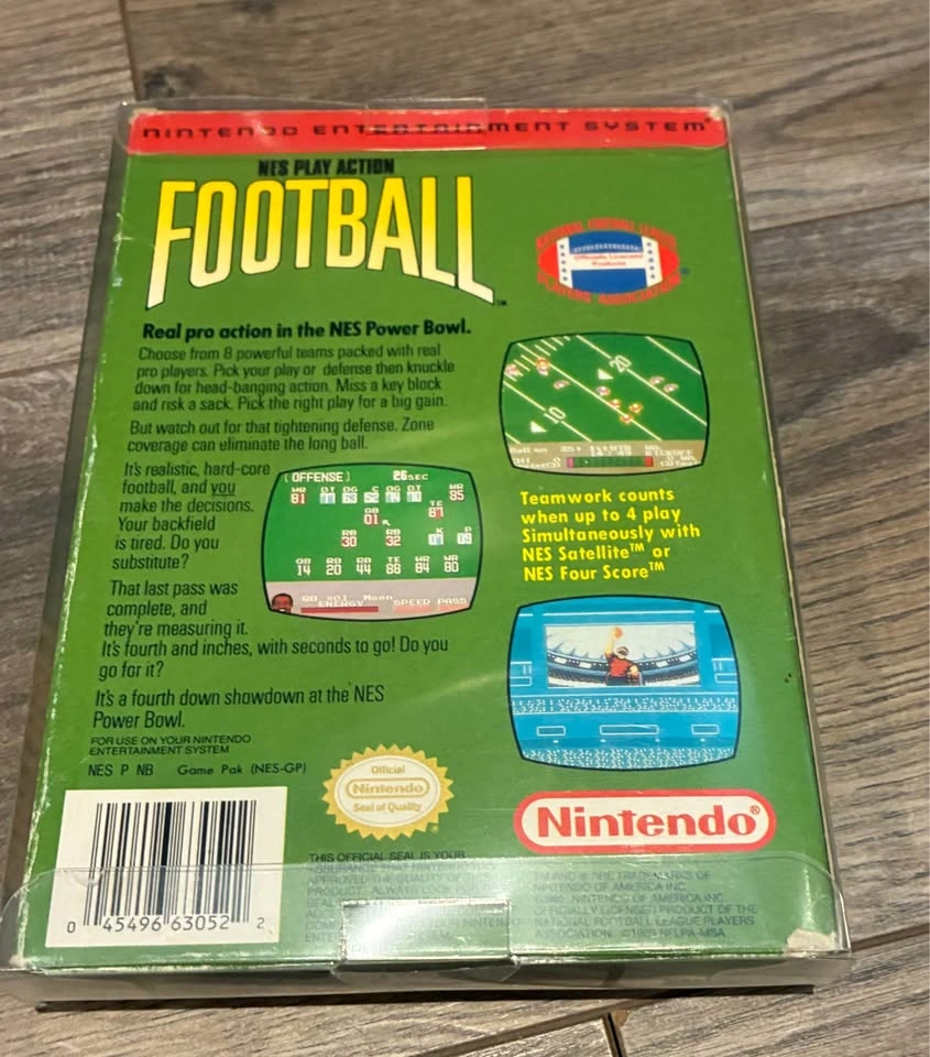 Nes Play Action Football Complete in box - photo 2