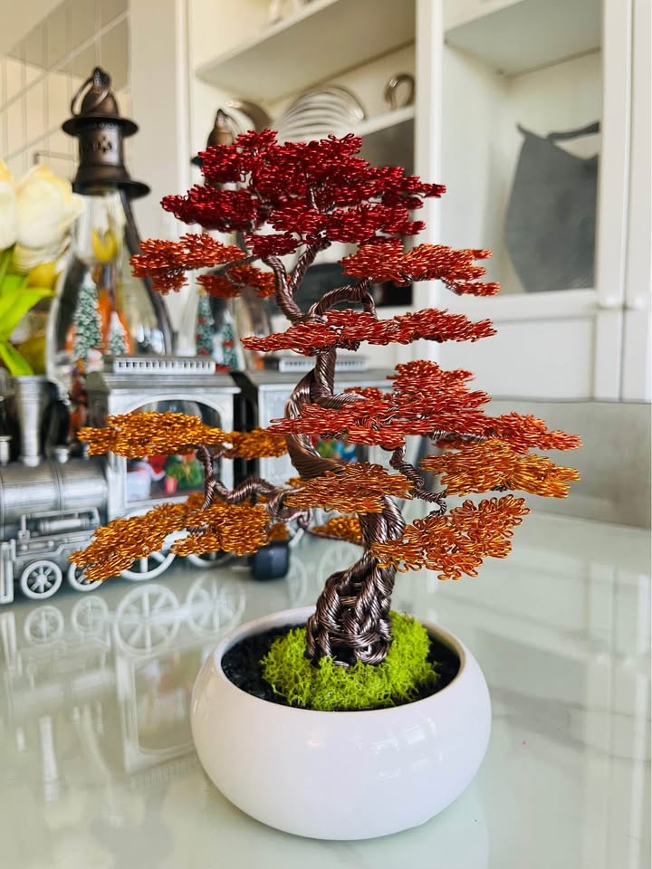 Handmade Aluminum Wire Bonsai Tree – Autumn Colors – - photo 2