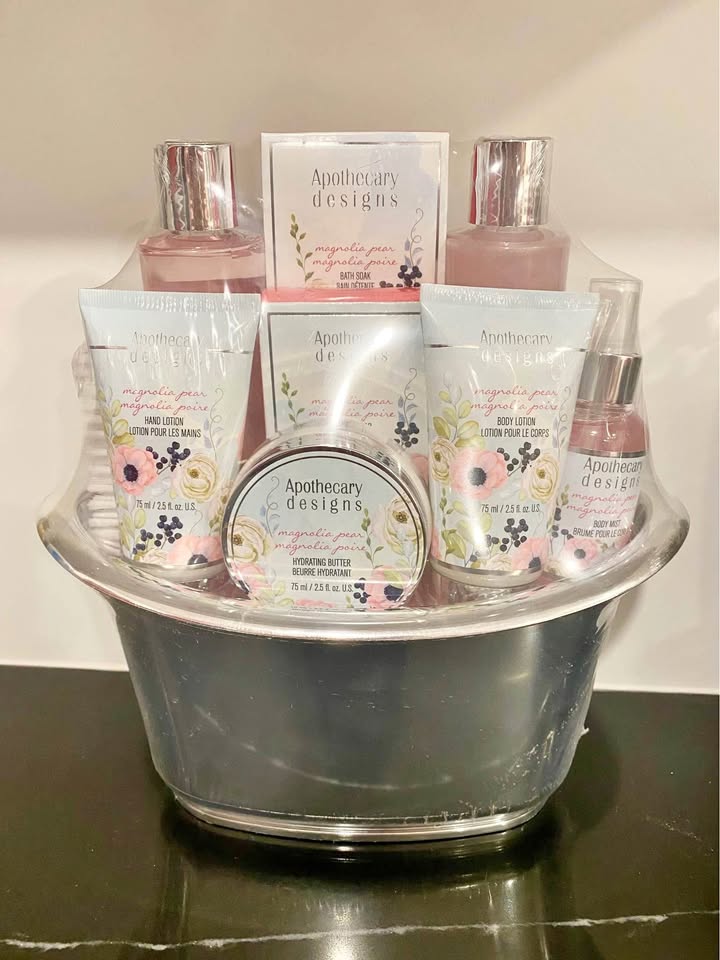 New Apothecary Designs Gift Set