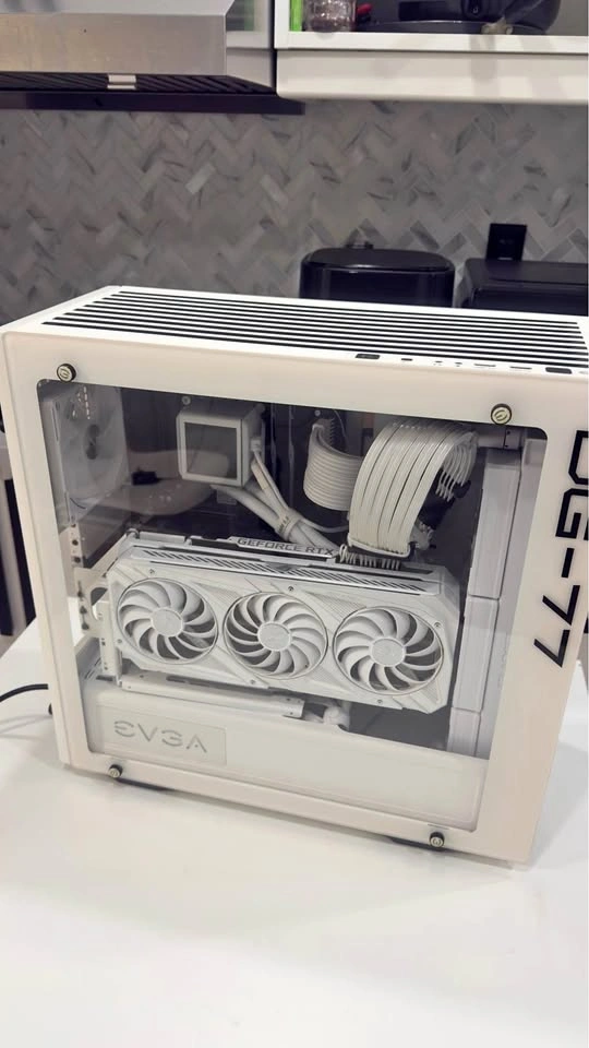 High-End White Gaming PC – i9-14900KS / RTX 3090 24GB