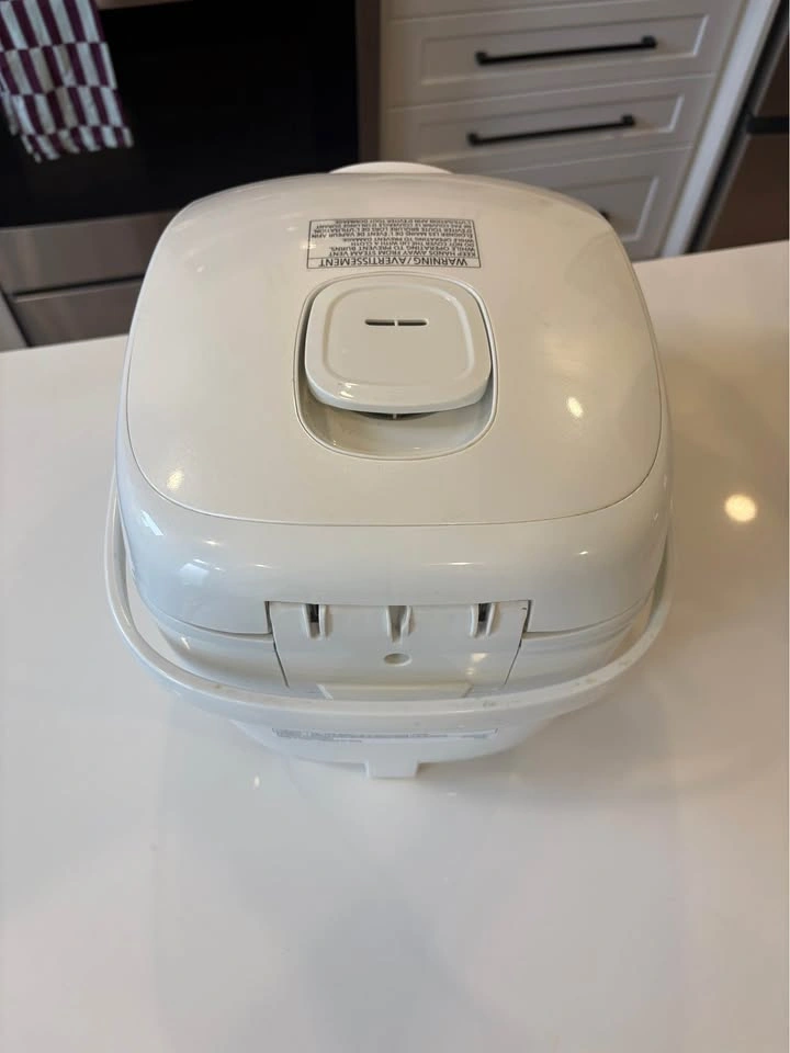 Panasonic SRCN108 Cup Electronic Rice Cooker/Warmer - photo 4