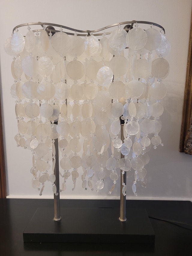 Capiz Shell Table Lamp - photo 2