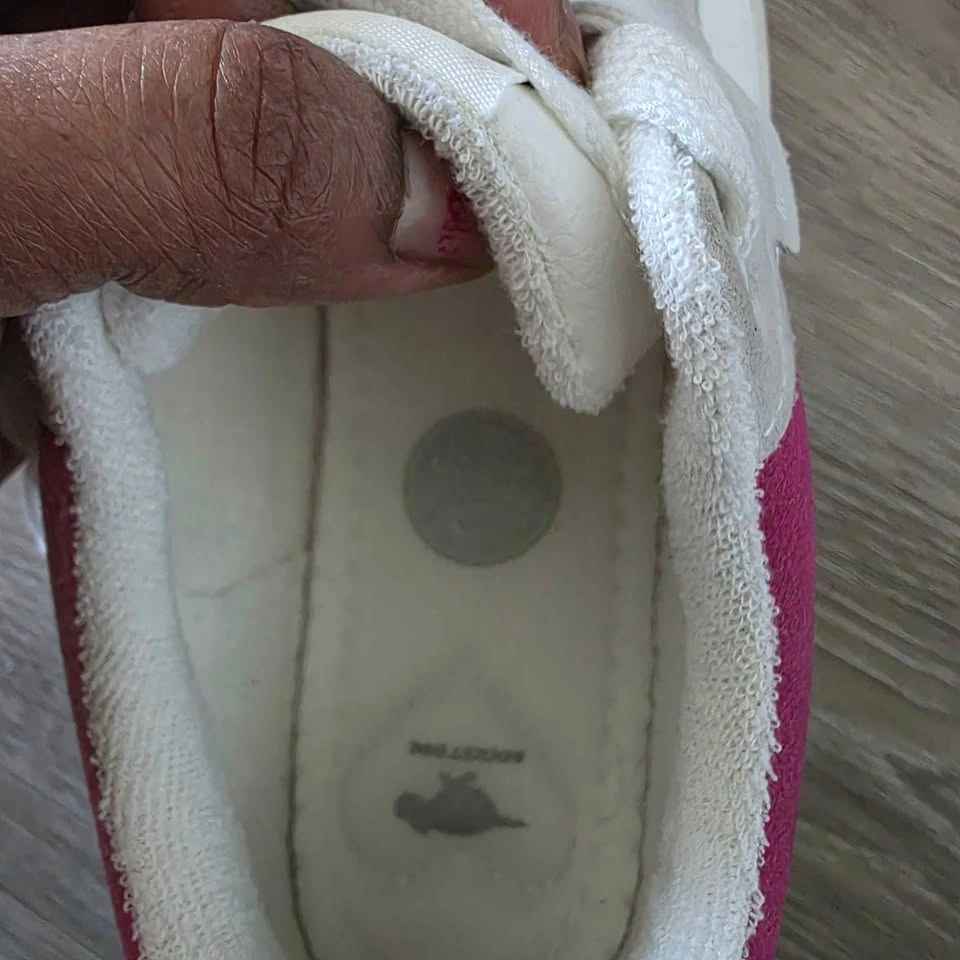 Like New-Rocket Dog Sneakers - photo 3