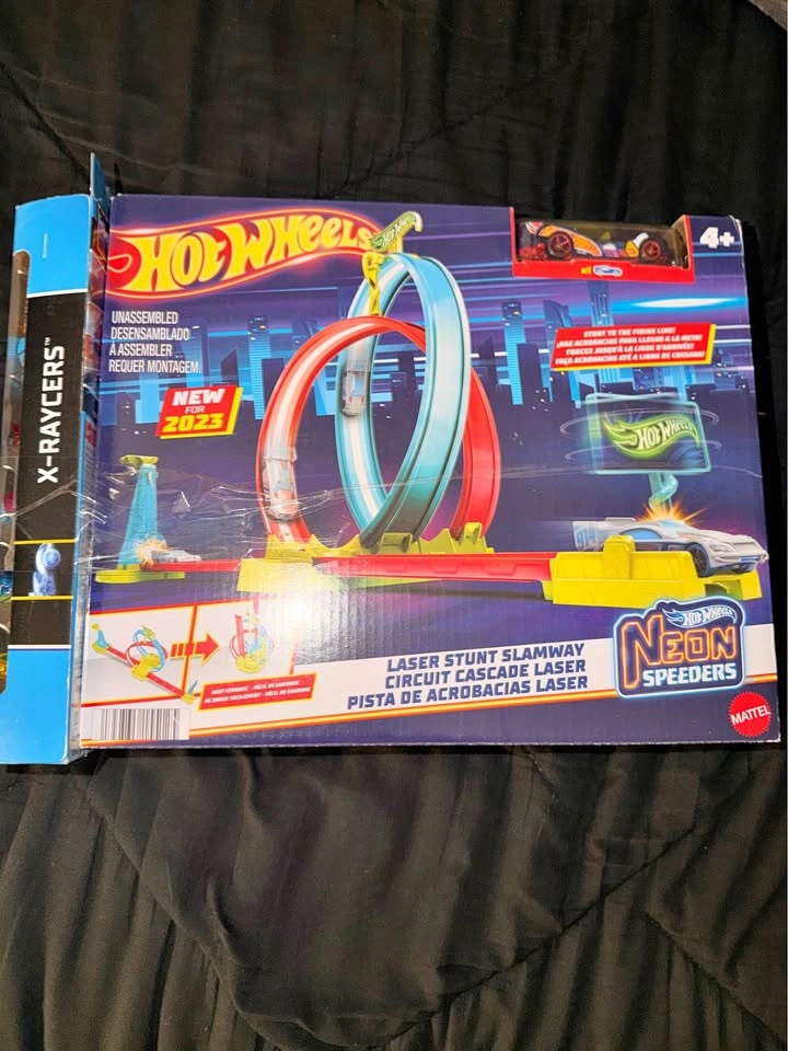 Hotwheels Circuit bundle