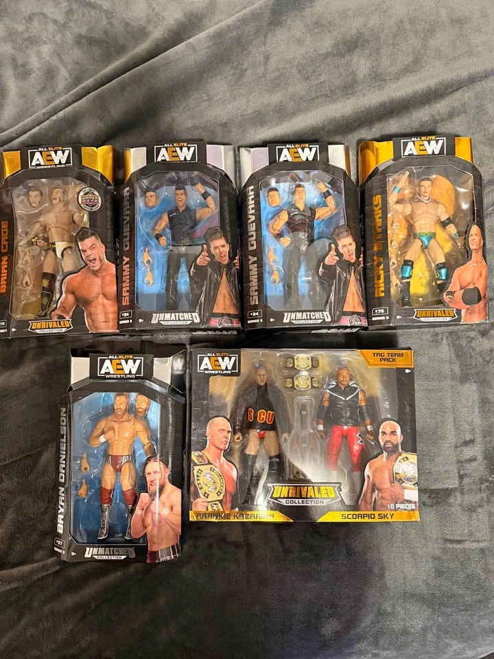 Aew Figures