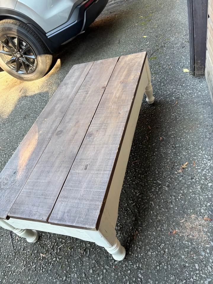 Rustic Farmhouse Solid Wood Coffee Table - photo 2