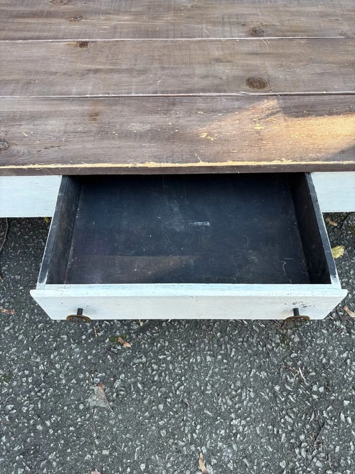 Rustic Farmhouse Solid Wood Coffee Table - photo 4