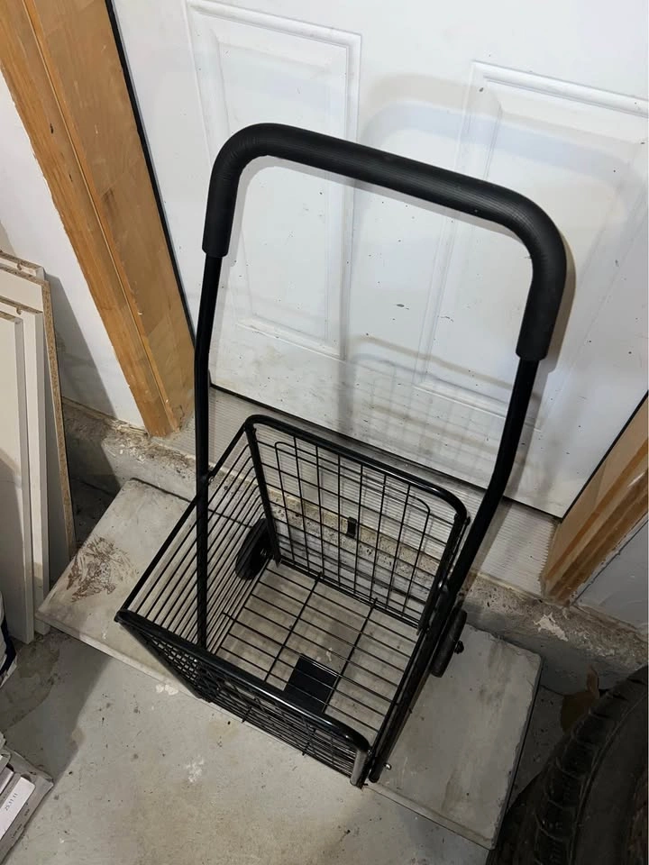Black metal Folding Shopping Cart - photo 2