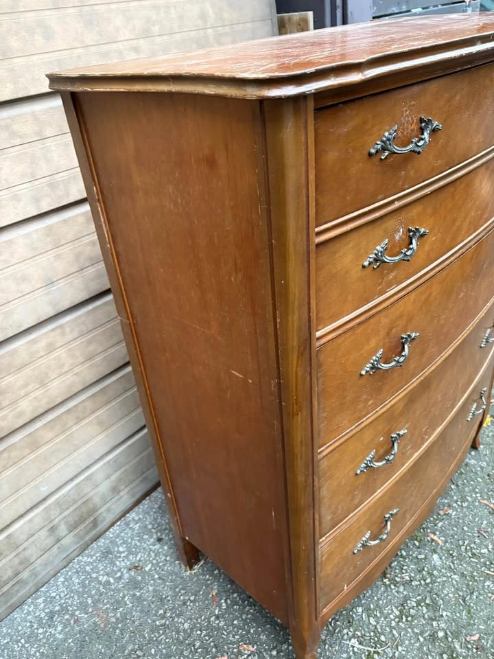Vintage solid wood 5-drawer dresser - photo 2