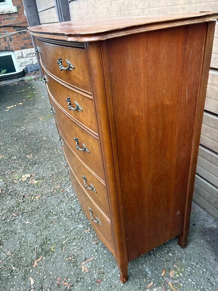Vintage solid wood 5-drawer dresser - photo 3