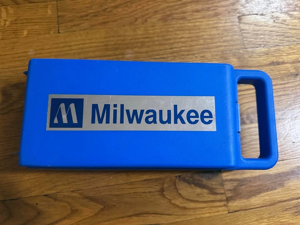 Milwaukee MA887 Digital Seawater Refractometer with Hard Case - photo 2