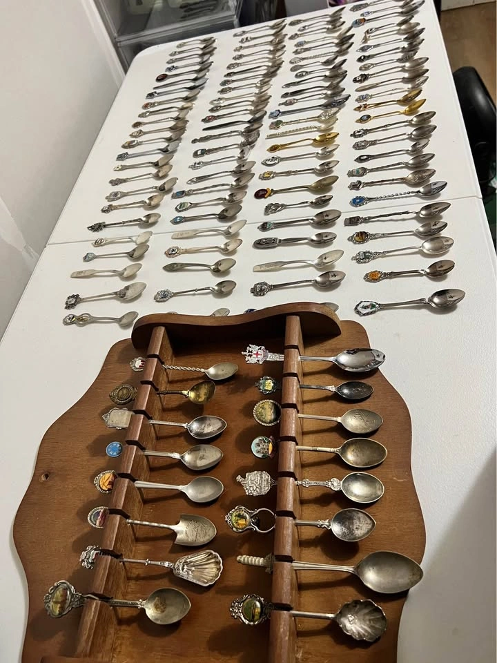 Souvenir Spoon Collection Lot - photo 2