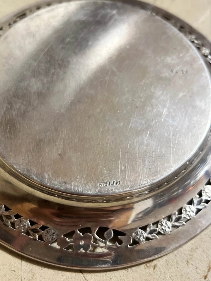 Vintage Birks Sterling Silver Floral Dish - photo 2