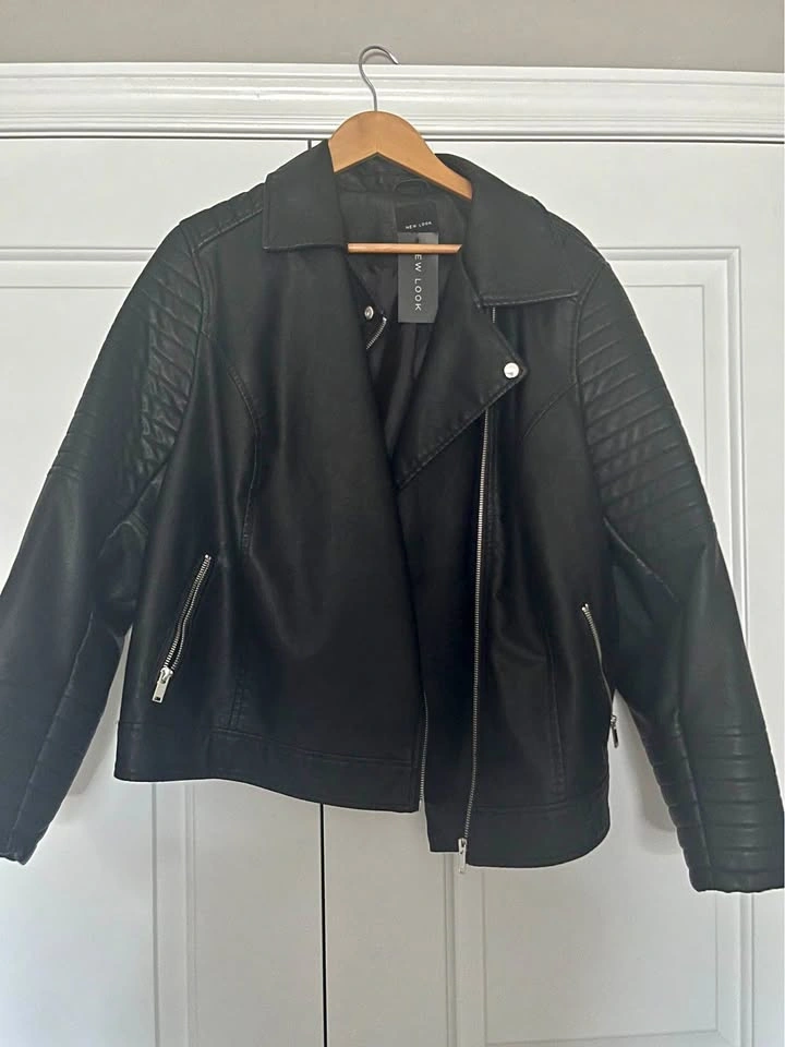 NWT Women’s plus size faux leather jacket