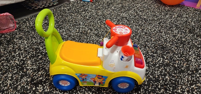 Fisher-Price Little People Music Parade Ride-On