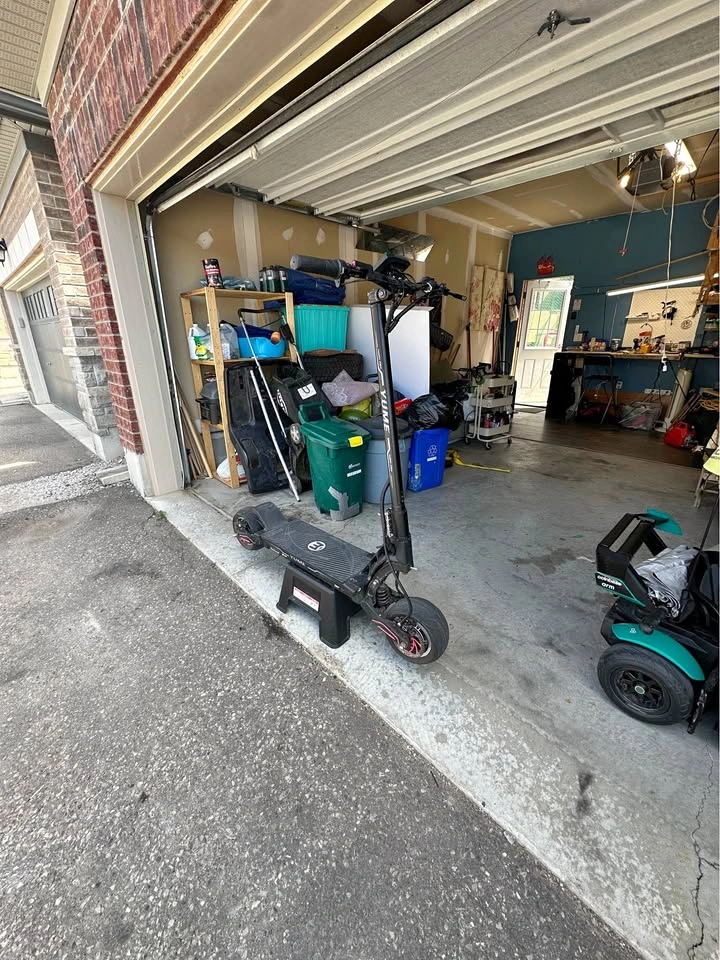 Yume Hawk Pro Wide Hyper E-Scooter