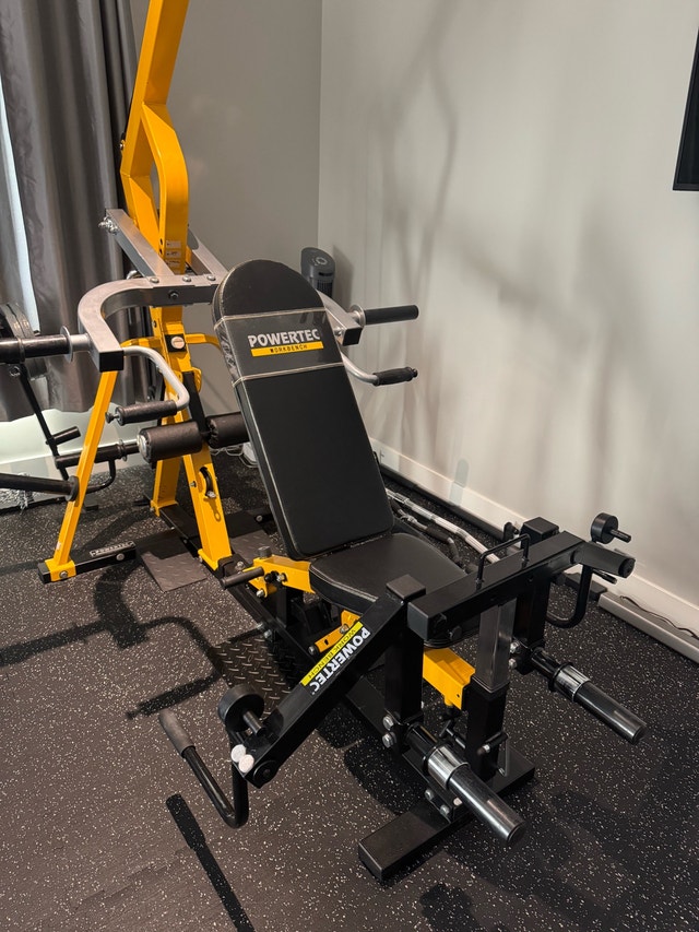 Powertec Workbench LeverGym with Chest Fly and Lat Pulldown - photo 5
