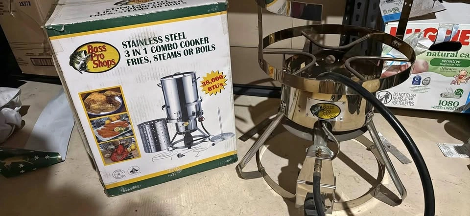 Bass Pro Shops Stainless Steel 3 in 1 Combo Cooker